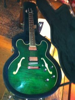  Heritage 535 Guitar