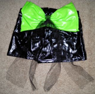 Marvea Black Neon Green Dance Hip Hop Booty Shorts Costume Child M