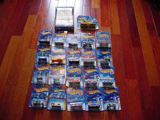 MIXED Lot of 22 HOT WHEELS TOYS CARS TRUCKS VEHICLES GO CARS NEW in