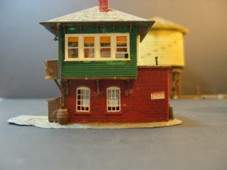  HO Scale Train Buildings Water Towers Depot Church House Shed