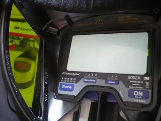  9002X Auto Darkening Welding Helmet w Side Windows New Hornell