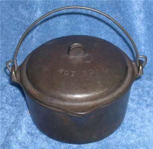  1930s Wagner Ware 0 A Cast Iron Hot Pot Mini Child Size w Lid