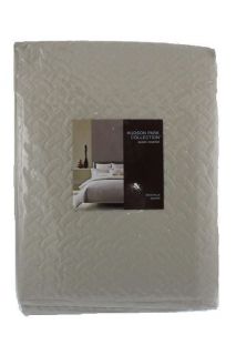 Hudson Park NEW Deco Falls Taupe Quilted Cotton 92X96 Coverlet Queen