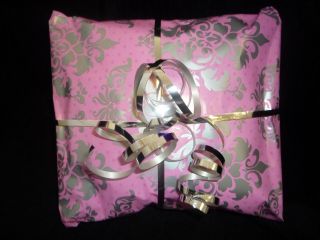 Lingerie Outlet Store Luxury Gift Wrapping Service