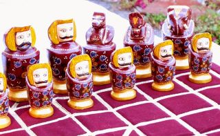 Traditional Indian Chess Set w Decorative Bundled Figures Hand Painted