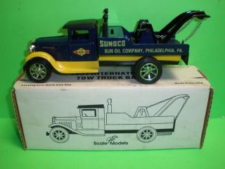 Sunoco 1931 International Tow Truck Wrecker 1994 Ertl New