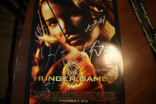 Hunger Games Poster Hand Signed Foxface Clove Petta Catniss Rue Cato