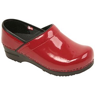 Sanita Clogs Professional Patent Mens   457406M 4   Casual Shoes