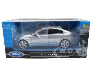  diecast model of 2011 Jaguar XF Silver die cast model car by Welly