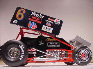 JEFF GORDON MOLDS UNLIMITED WORLD OF OUTLAWS SPRINT CAR GMP 1 18