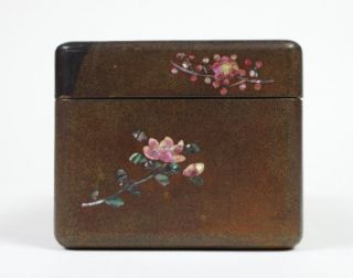 Japanese Beautiful Antique Lacquer Wooden Jewelry Box w Abalone Inlaid