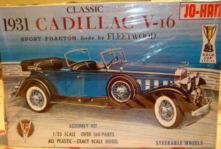 New 1960s Vintage Jo Han 1931 Cadillac V 16 Car Model Kit Gold Cup VF
