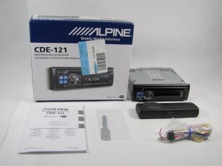 Alpine CDE 121 Car Audio Stero Radio CD  USB iPod Player CDE121 UVG