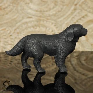 LABRADOR RETRIEVER Dog Carving Black Arang Wood Miniature Sculpture