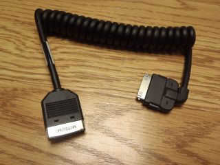 LAND ROVER iPHONE iPOD AUDIO CABLE LR4, Range Rover, Rover Sport   OEM