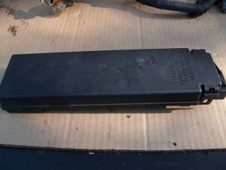 01 Jeep Grand Cherokee Limited Exterior Fuse Box Cover