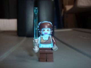 Star Wars Lego 8098 Mini Figure Aayla Secura New Out of Package