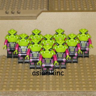 Lego Alien Conquest Mini Figure Alien Trooper Lot of 10