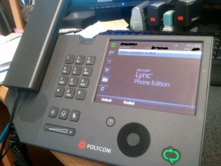 LG NORTEL 8540 MICROSOFT LYNC 2010 IP PHONE POLYCOM CX700 VOIP