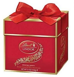 Lindt LINDOR Truffles Holiday Token Gift Box, Milk Chocolate, 12