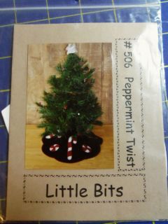 Homespun Charm Little Bits Peppermint Twist Mini Tree Skirt Felted