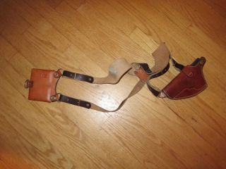 Leather Gun and Ammo Holster Handmade in Mexico Excellent Look