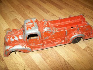 Collectible Vintage Metal Cast Windup Fire Truck toy by Metal Master