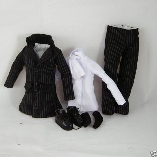 Maestro Viktor Dreary Clothes Only Agnes Marley Tonner No Doll Fashion