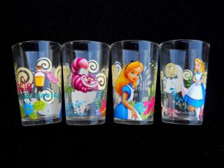 Disney Juice Glasses Set Four Assorted 8 oz Nw Alice in Wonderland