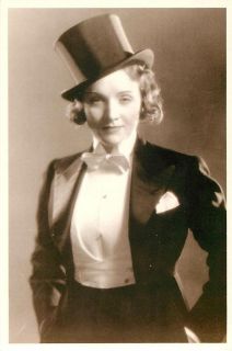 Marlene Dietrich in 1932 in A Top Hat Modern Postcard