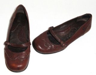 Born Crown W6459 Womens Brown Leather Mary Jane Flats Size 6 M EUR 36