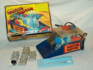 Vintage Mattel Toy MASTER CASTER Formula 1 Cars 1979 w box Matchbox