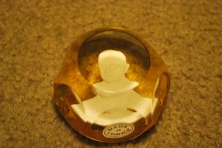 Baccarat Sulphide Paperweight HARRY S TRUMAN Yellow Glass 1973 New in