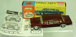 CORGI TOYS 247 MERCEDES BENZ 600 PULLMAN CAR WITH OPERATING WIPERS