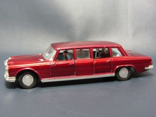 Dinky Toys Mercedes Benz 600 Metalic Red Diecast Car Limo Passengers