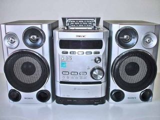 SILVER SONY MICRO STEREO W REMOTE 5 DISC CD CHANGER CASSETTE PLAYER