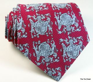 Vintage Magenta Pink Coat of Arms Short 52 Wide 4 1/4 Neck Tie Mens