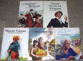 Childrens Books ~ Lot of 5 PB Books ~ Andrew Jackson, Pocahontas