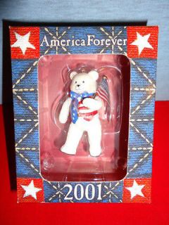 2001 White Bear Flag Collectible Ornament Figurine American Gree
