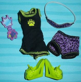 NEW Monster High Dead Tired Clawdeen Wolf Pajamas Outfit Clothes W