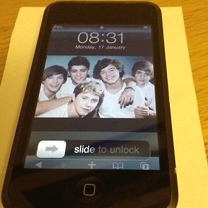 Apple iPod Touch Faulty 1ST Gen 8GB Spares or Repair Broken 923 PLAYS