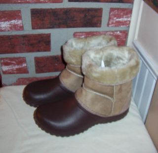 AUSSIE SOLES .WOMANS  SNUGGS  CHOCOLATE BOOTS SZ 4   6 THERMAL