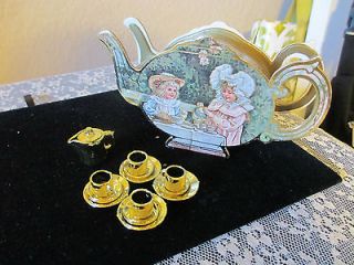Charming Victorian Gold Plated Mini Tea Set In Tea Pot Shaped Box New