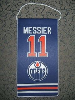 Edmonton Oilers Mark Messier # 11 Retirement Banner