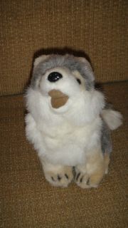 Defenders of Wildlife Gray White Wolf Howl Pose Stuffed Animal Plush