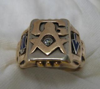 Vintage Masonic Ring With Diamond