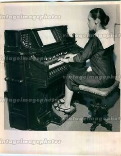 1958 Charlene Brice Alexander Antique Vintage Pump Organ Chapel Press
