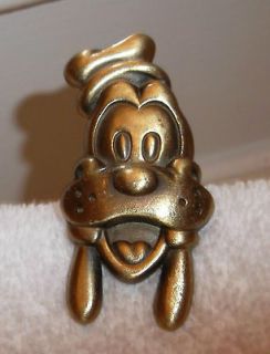 GOOFY Disney DRAWER PULL CABINET KNOB Bronze? Brass? Metal GOLDTONE