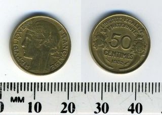 France 1932   50 Centimes Aluminum Bronz​e Coin