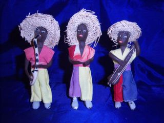 Vintage 3 1/2 Handsculpted trio of Cuban dolls in original costumes